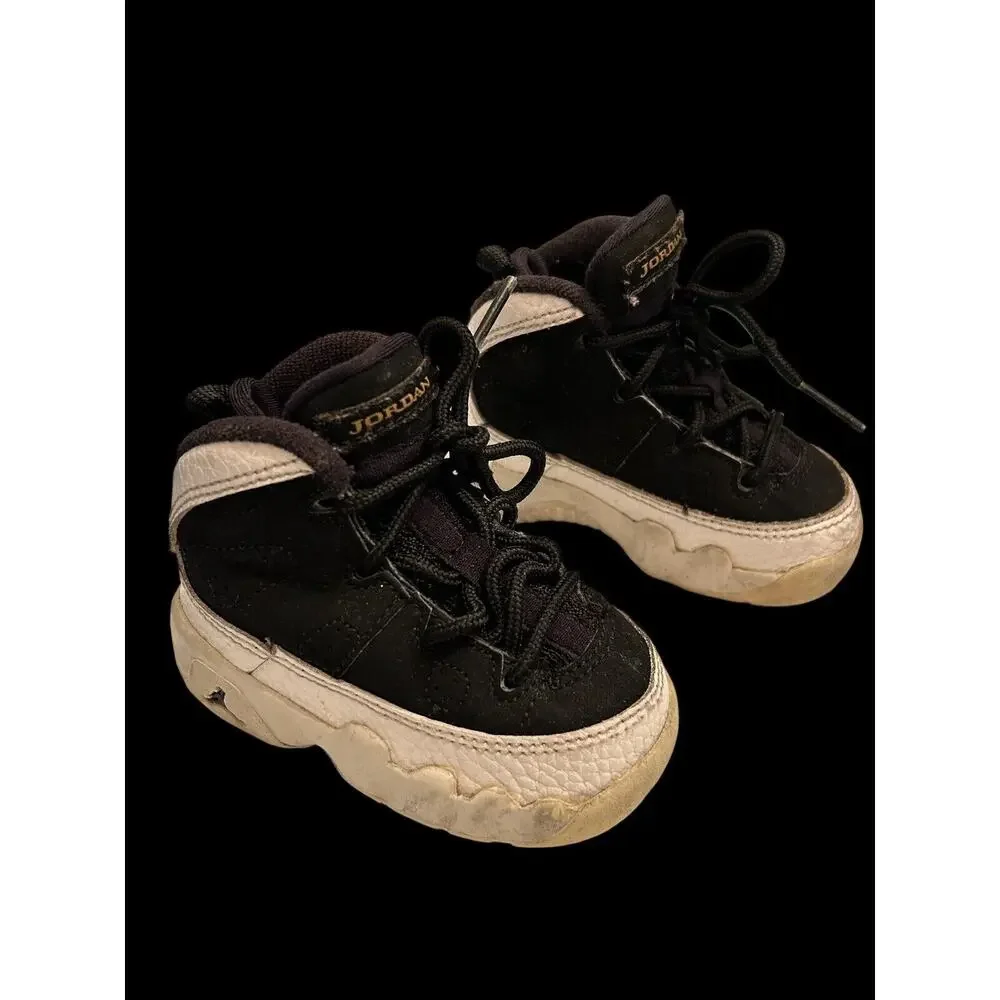 Jordan Toddler Black And White Shoes - Size 3C‎